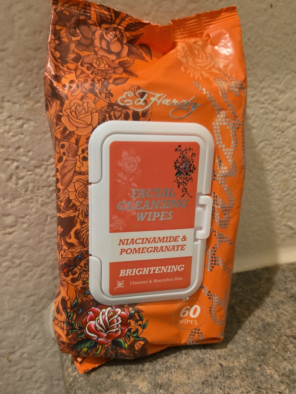 Ed Hardy Brightening Cleansing Facial Wipes New